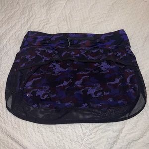 lululemon athletica skirt with attached shorts size 8